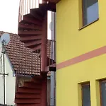 2-izbovy S Balkonom *
