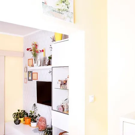 2-izbovy S Balkonom * Mlynica