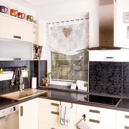 Апартаменты 2-izbovy S Balkonom *