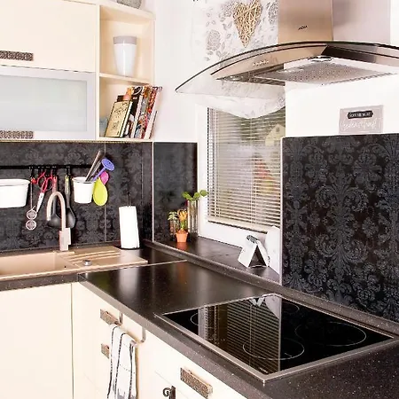 2-izbovy S Balkonom Lejlighed Mlynica