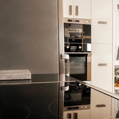 アパート 2-izbovy S Balkonom *