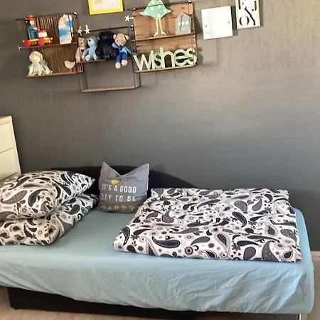 2-izbovy S Balkonom Lejlighed