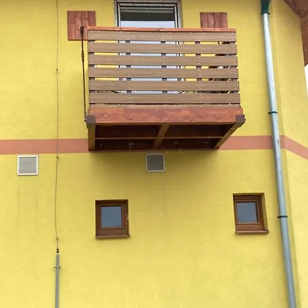 2-izbovy S Balkonom * Mlynica